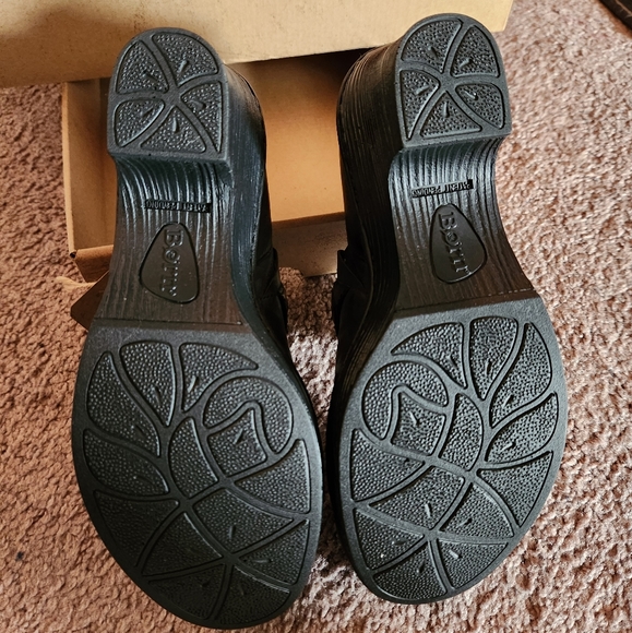 Black Born Skathi Shoes Clogs Casual Slip On Leather NWT - Picture 5 of 12